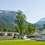 Kinsarvik Camping Üdülőpark
