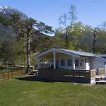 Kinsarvik Camping Üdülőpark *