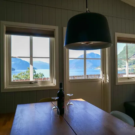 Kinsarvik Camping База отдыха Кинсарвик