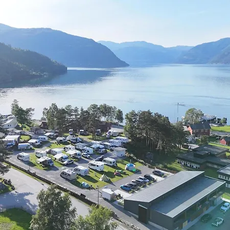 База отдыха Kinsarvik Camping