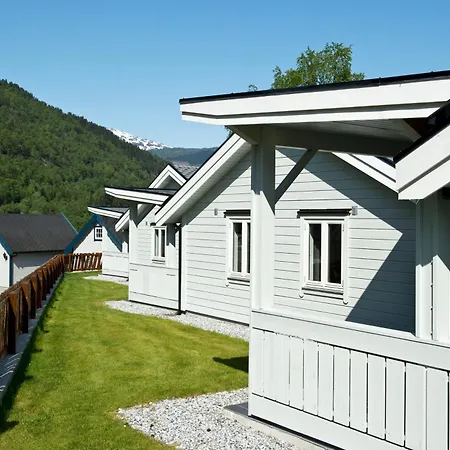 Kinsarvik Camping Aldeamento Turístico *